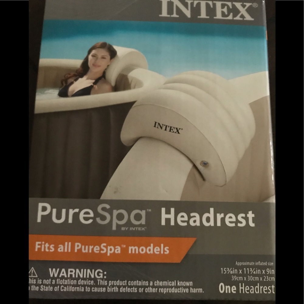 Intex inflatable headrest for spa or hot tub
